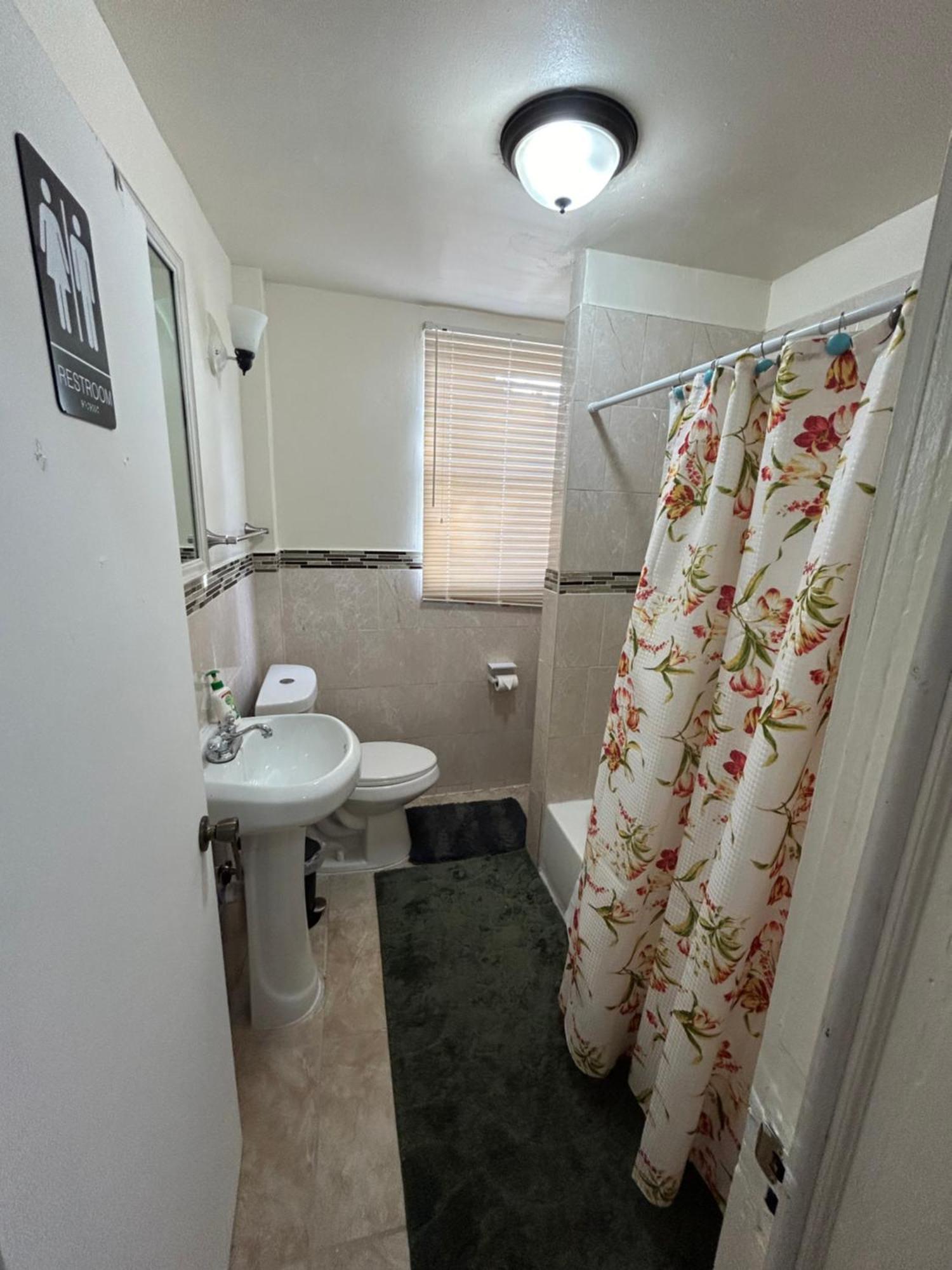 2F4-Chelsea Suites In-Unit Washer Dryer And Tv Newark Dış mekan fotoğraf